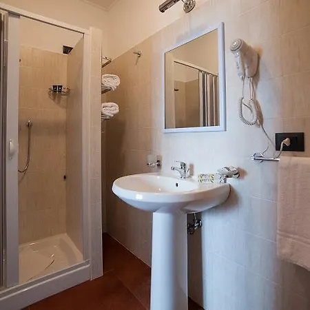 فندق مبيت وإفطار Metropoli's 4*