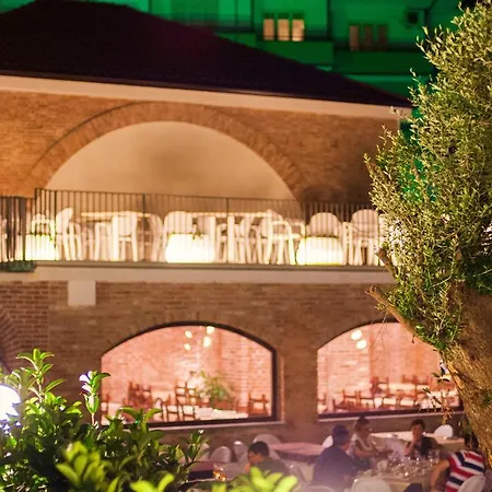 فندق مبيت وإفطار Metropoli's 4*