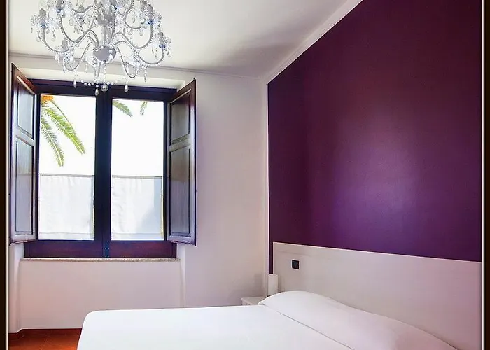 Metropoli's Alojamento de Acomodação e Pequeno-almoço Taurianova